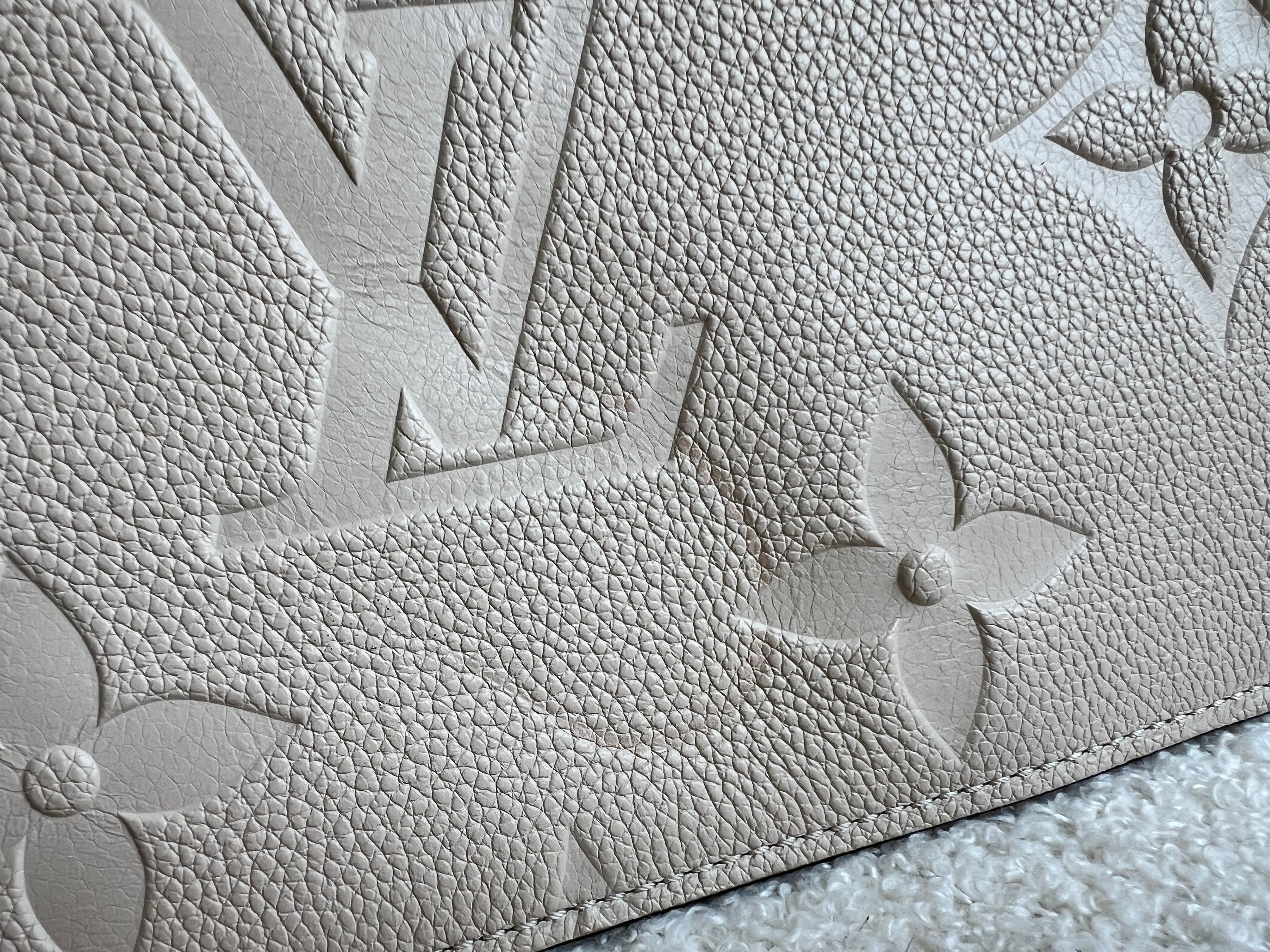 Louis Vuitton Pouch (from Neverfull) Creme Empreinte
