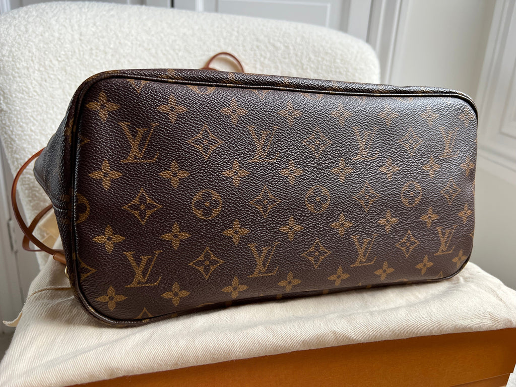 Louis Vuitton Neverfull MM Monogram Red (RRP £1,410)