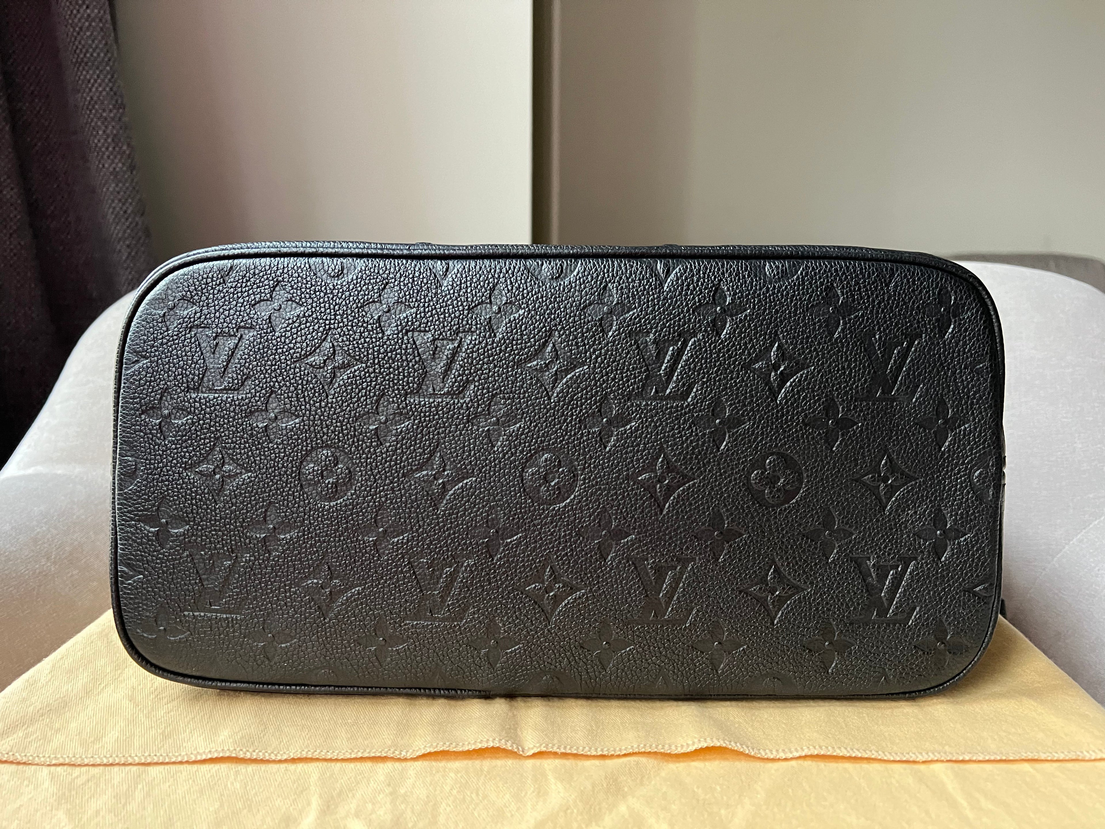 Louis Vuitton Neverfull MM Black Empreinte (RRP £1,940)