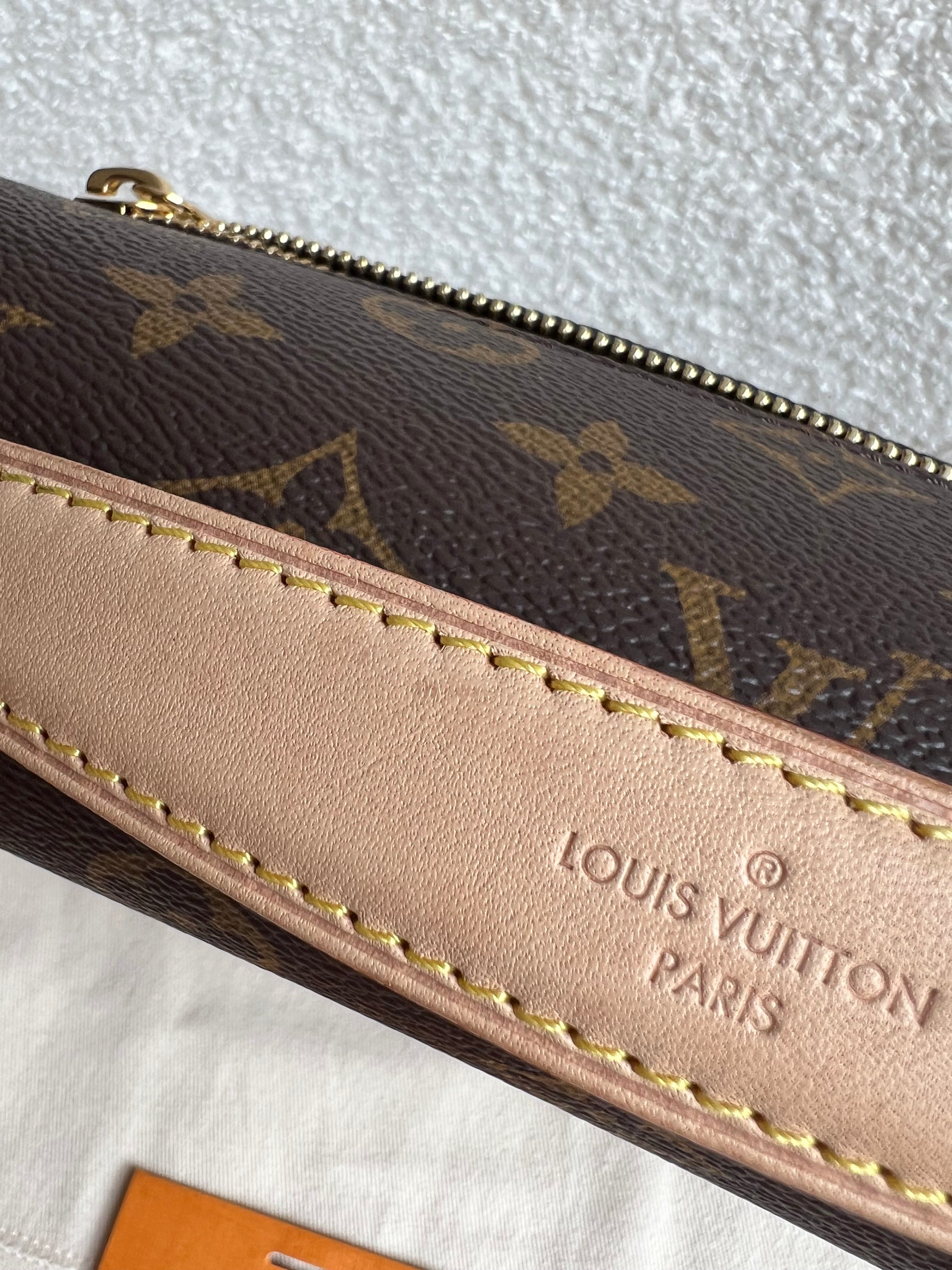 Louis Vuitton Pochette Metis Monogram (RRP £1,970)