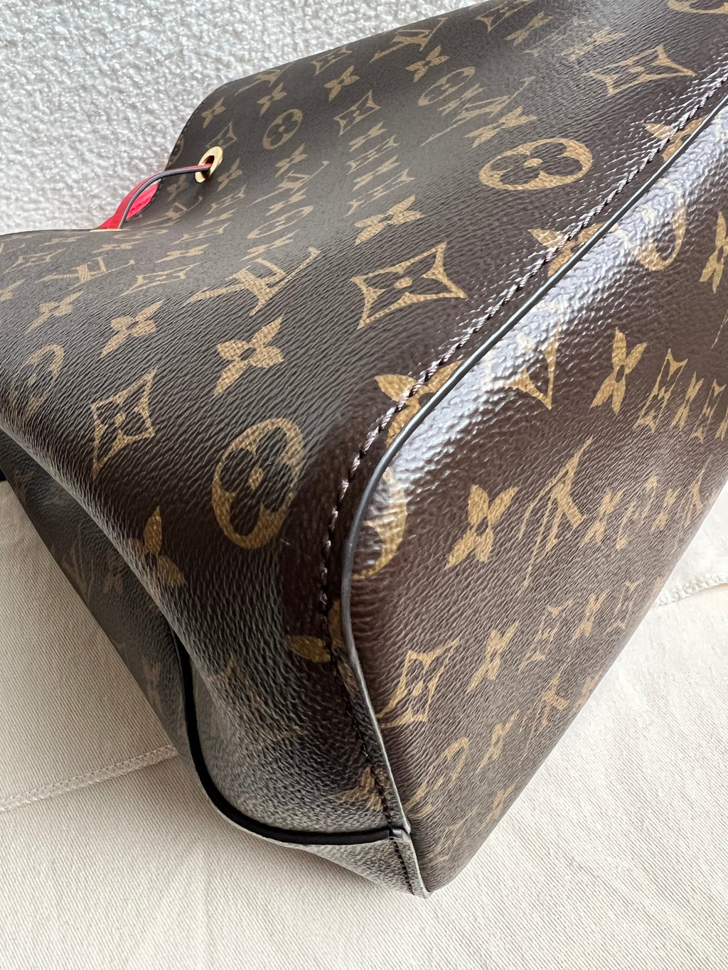 Louis Vuitton Neo Noe Monogram (RRP £1,560)