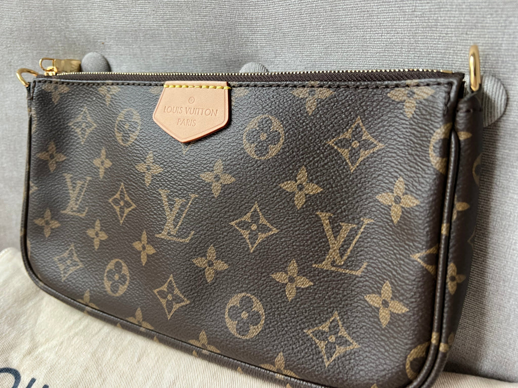 Louis Vuitton Multi Pochette Accessoires Rose Chiaro (RRP £1970)