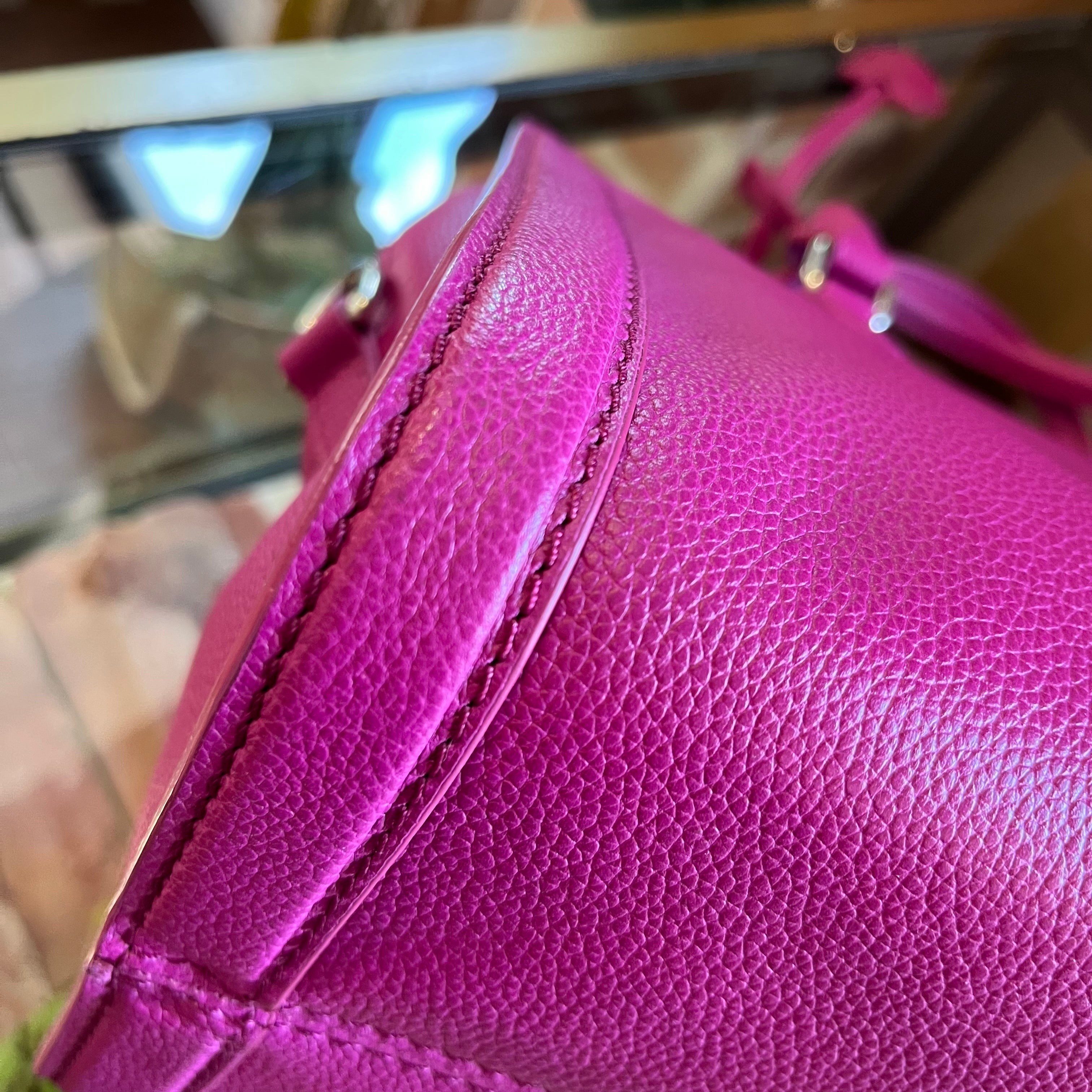 ALEXANDER MCQUEEN Skull Padlock Zip Medium Magenta Handbag