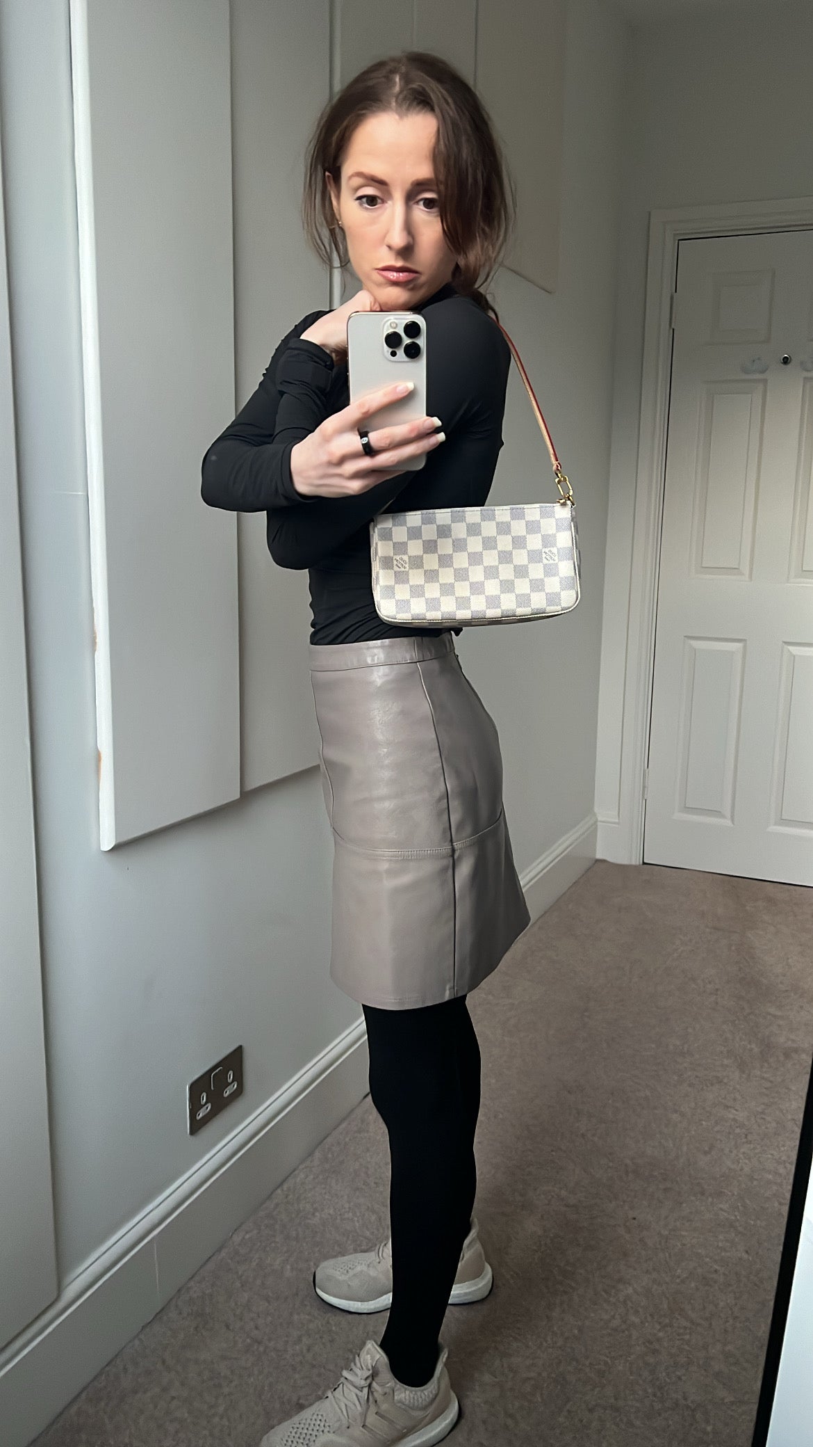 Louis Vuitton Pochette Accessoires Damier Azur (RRP £970)