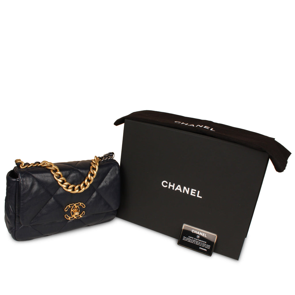 Chanel Chanel 19 Flap Bag - Small