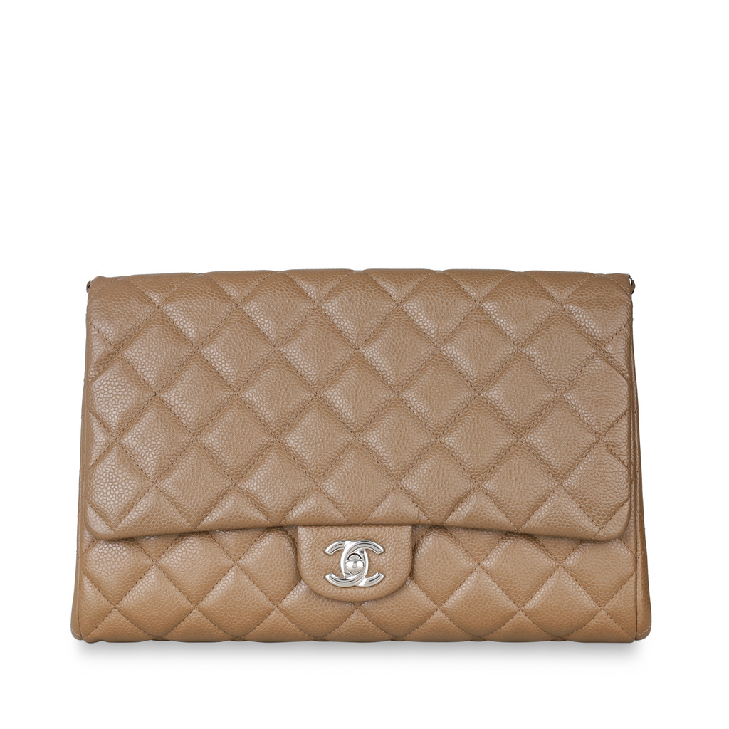 Timeless Clutch with Chain