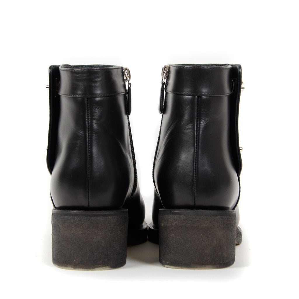 Black CC Turn Lock Boots