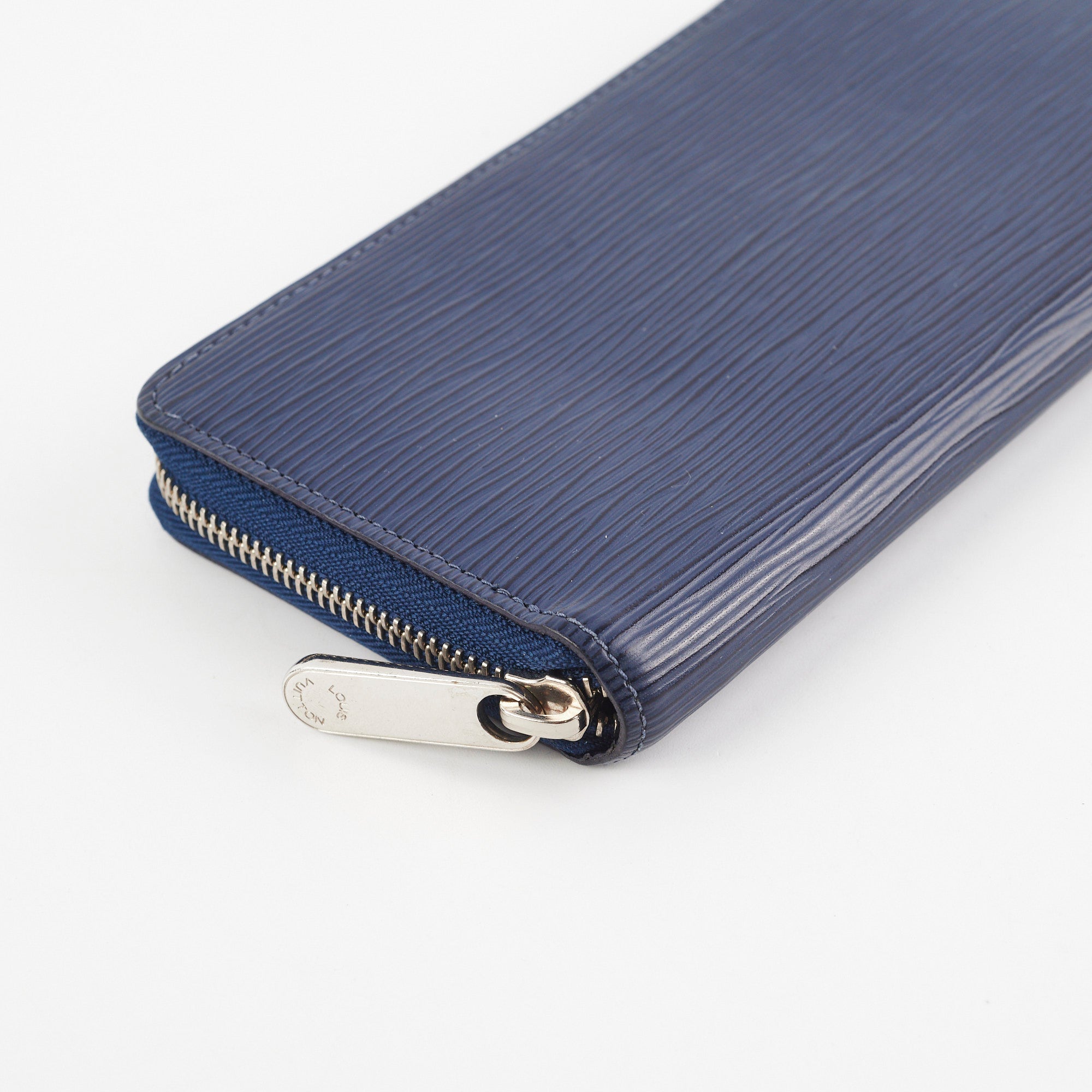 Louis Vuitton Zipper Navy Epi Long Wallet