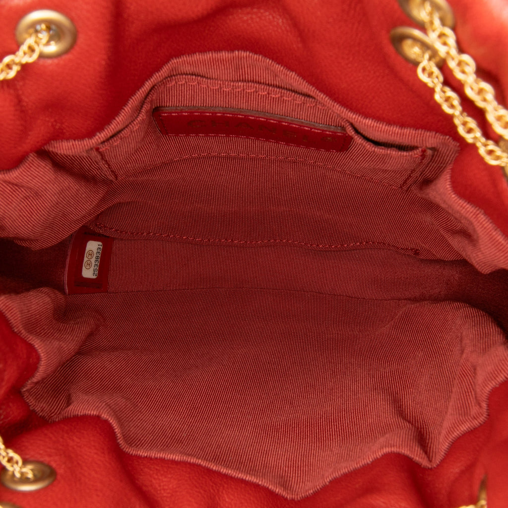 Chanel Cc Quilted Calfskin Drawstring Bucket Bag