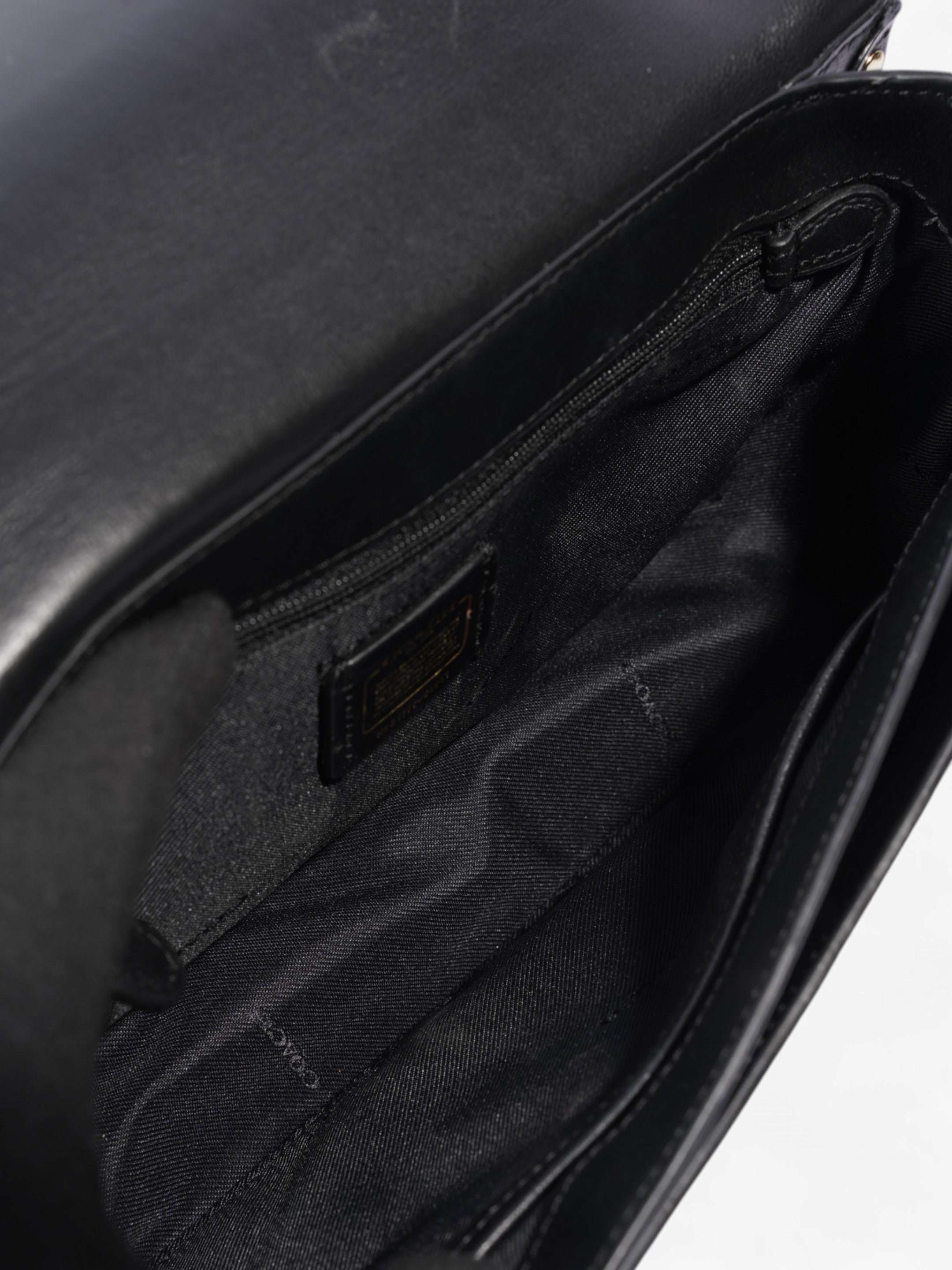 Coach Swagger Black Leather