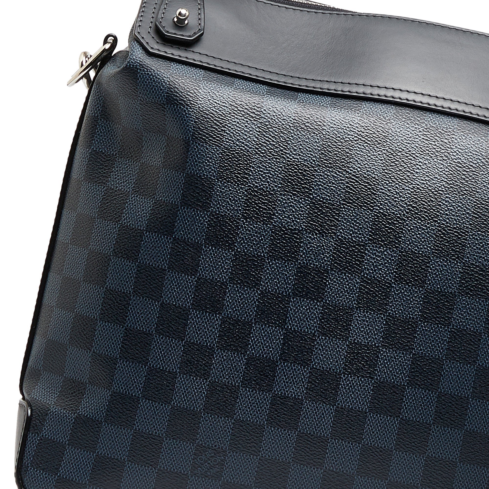 Blue Louis Vuitton Damier Cobalt Greenwich Messenger Crossbody Bag