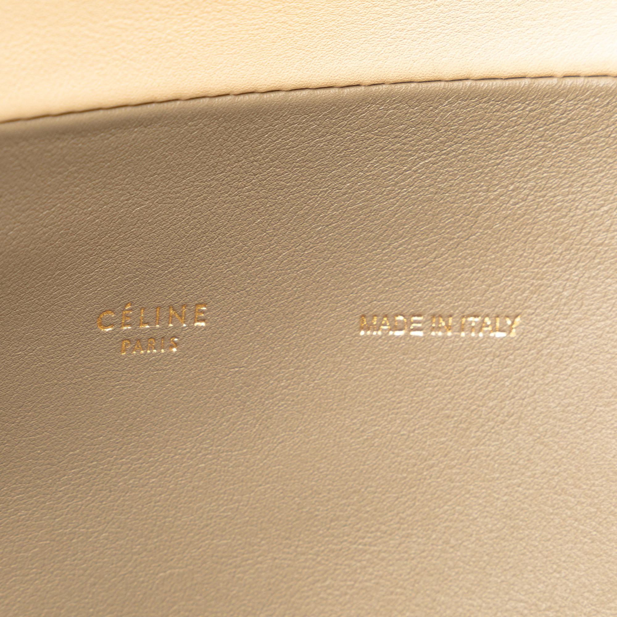 Celine All Soft Shoulder Bag (SHG-UJPsod)