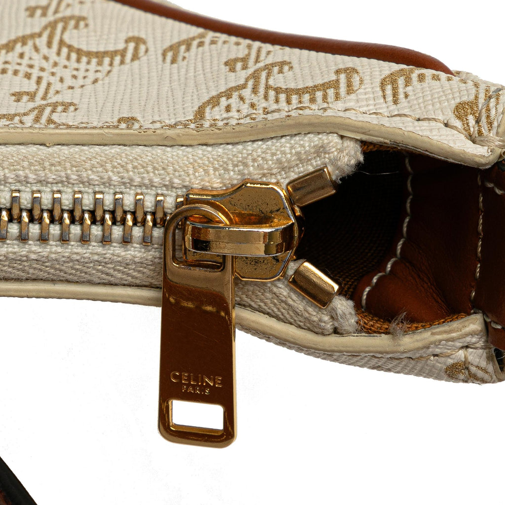 Celine Ava Triomphe Shoulder Bag (SHG-TzmgC2)