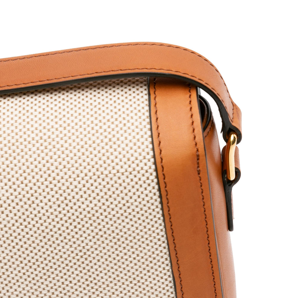 Celine Canvas Classique Triomphe Crossbody (SHG-2Xuunr)