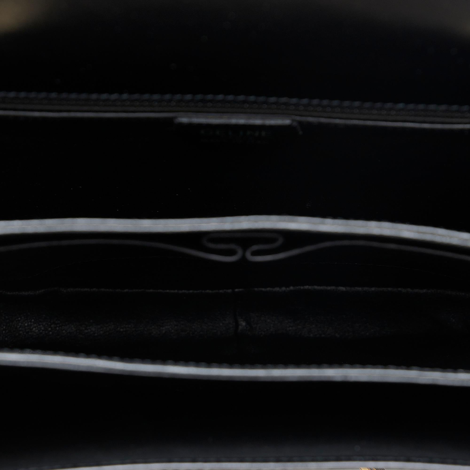 Celine Carriage Crossbody Bag (SHG-e8Ot02)