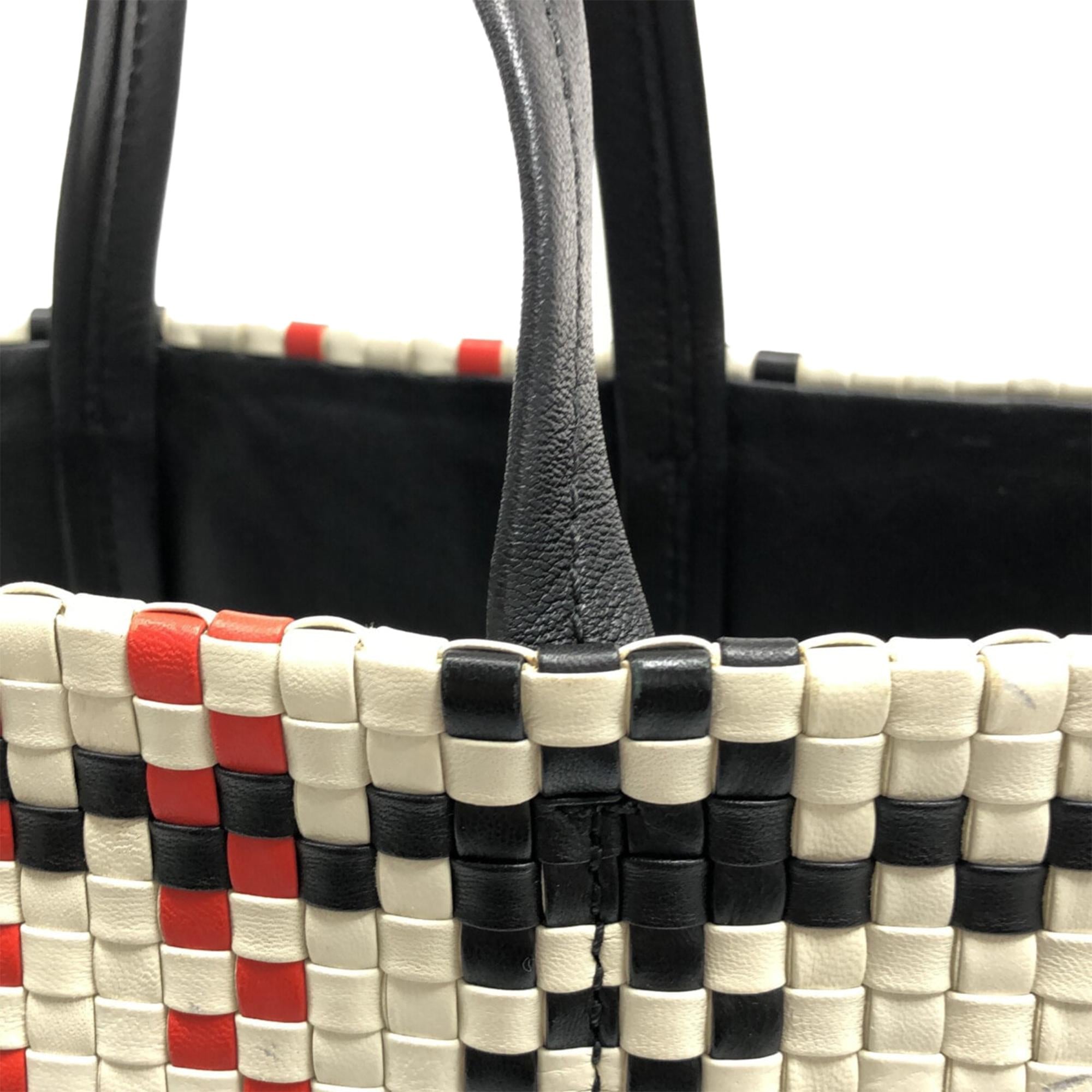 Celine Checkered Vertical Cabas Tote (SHG-4geqjh)
