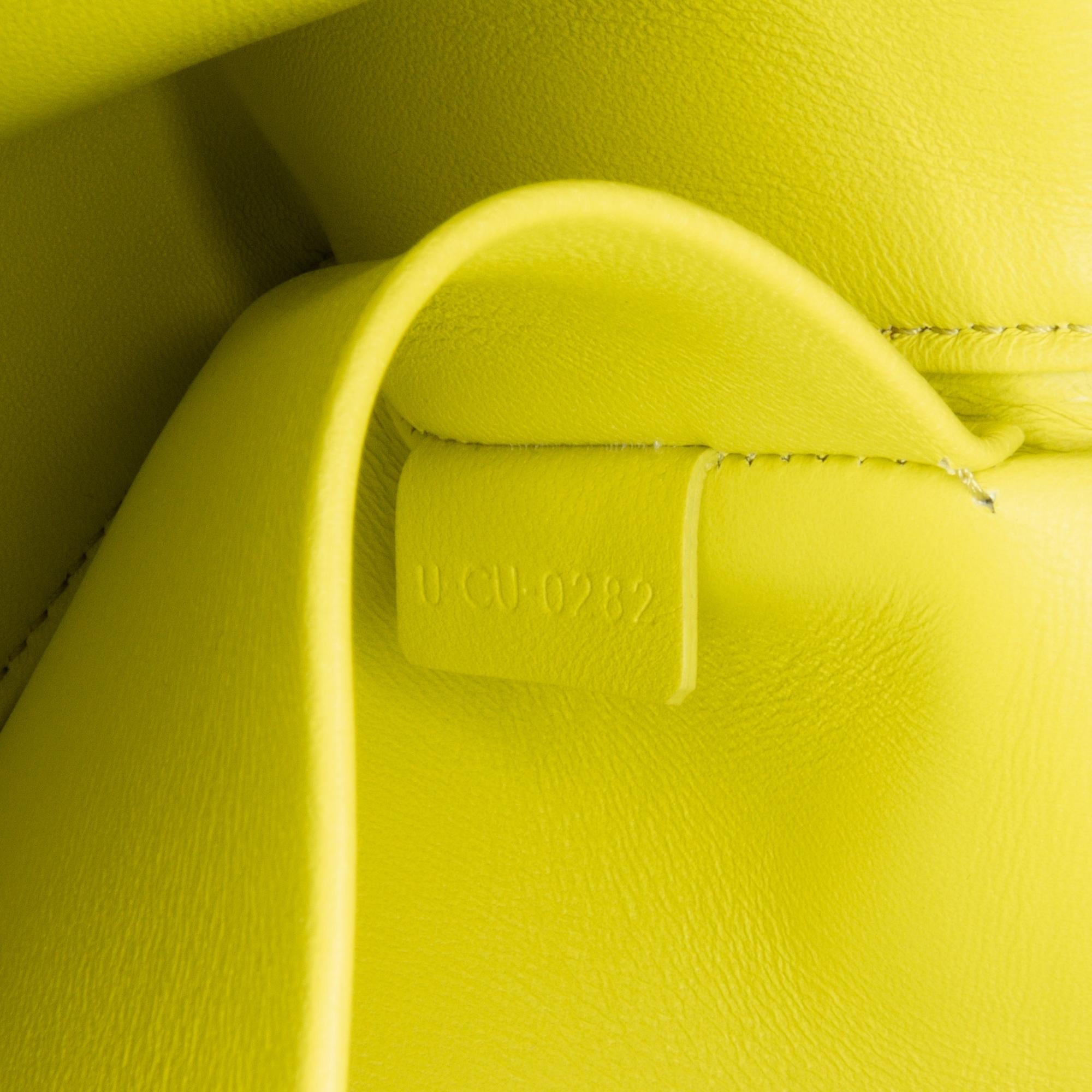 Celine Cuir Triomphe Chain Shoulder Bag (SHG-9jnYiU)