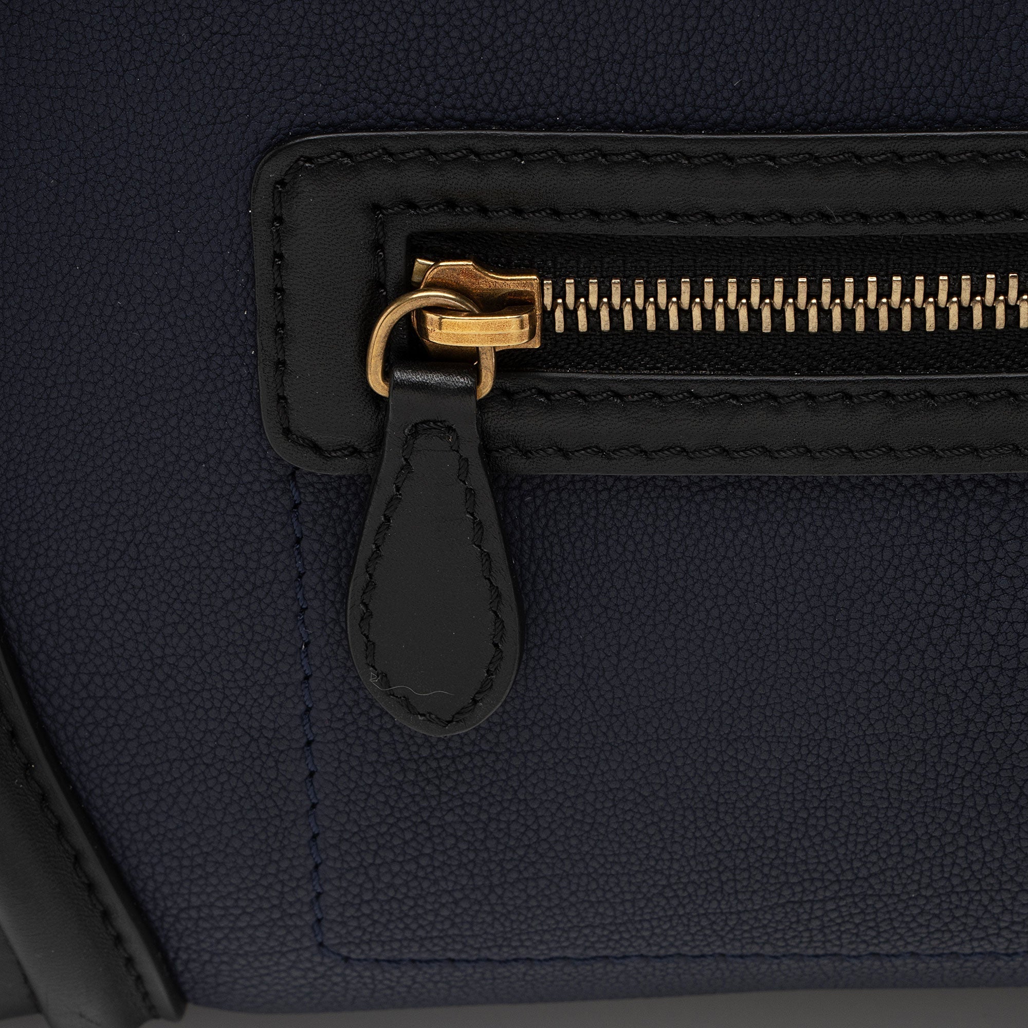 Celine Drummed Calfskin Mini Luggage Tote (SHF-emBVnY)