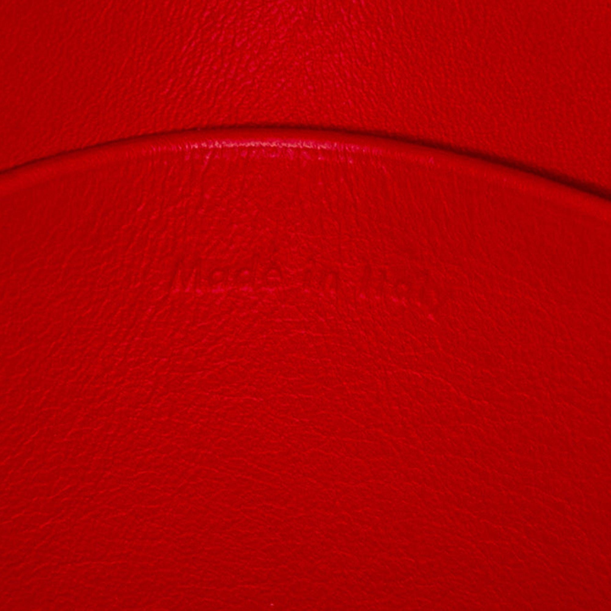 Celine Frame Leather Wallet on Chain (SHG-Pas2w0)