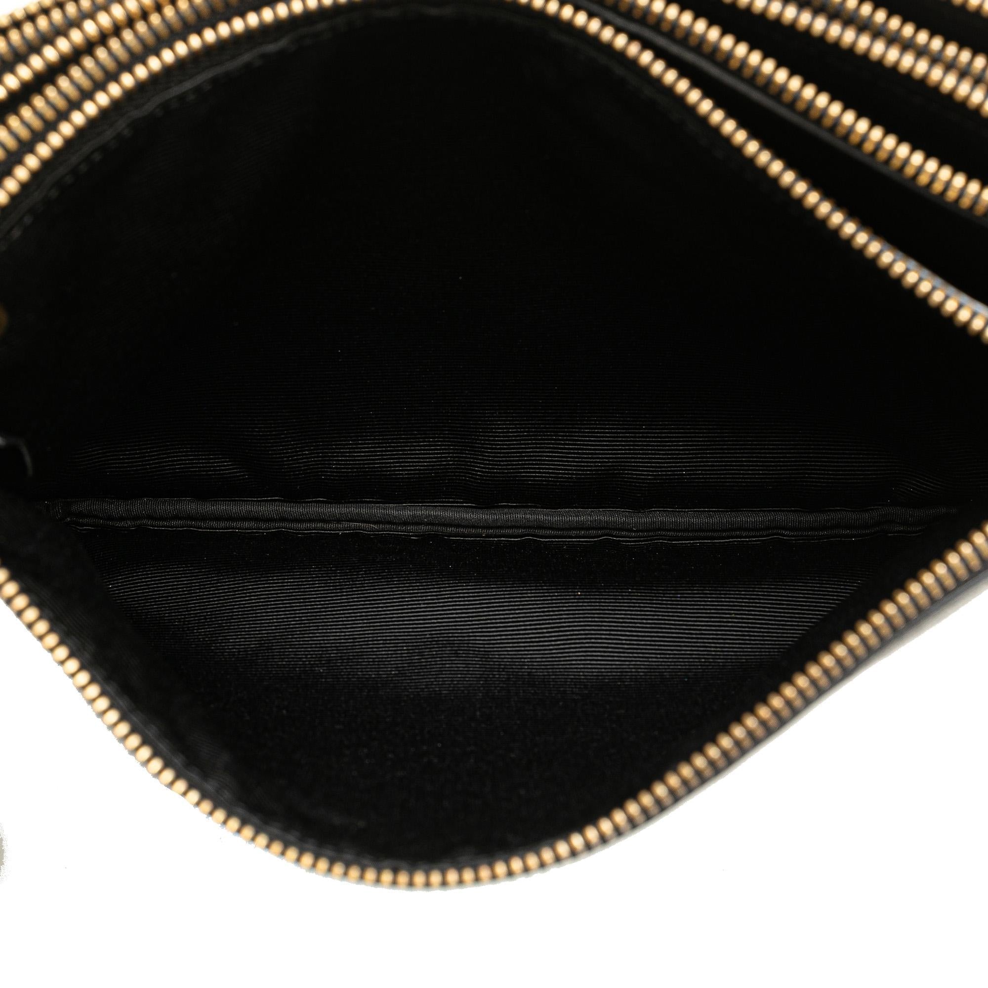 Celine Large Leather Trio Crossbody (SHG-OntI8d)