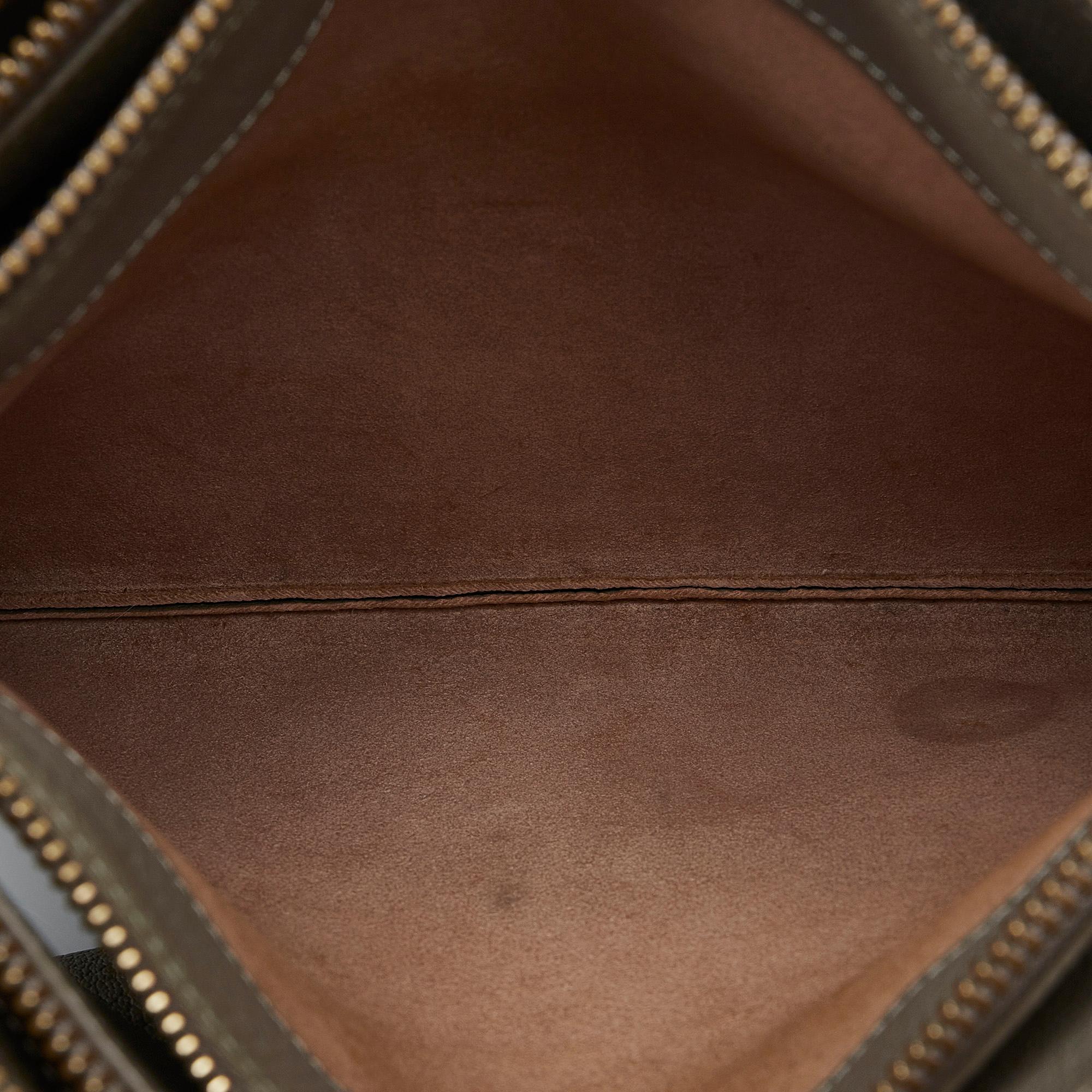 Celine Large Trio Crossbody Bag (SHG-P5NVgT)