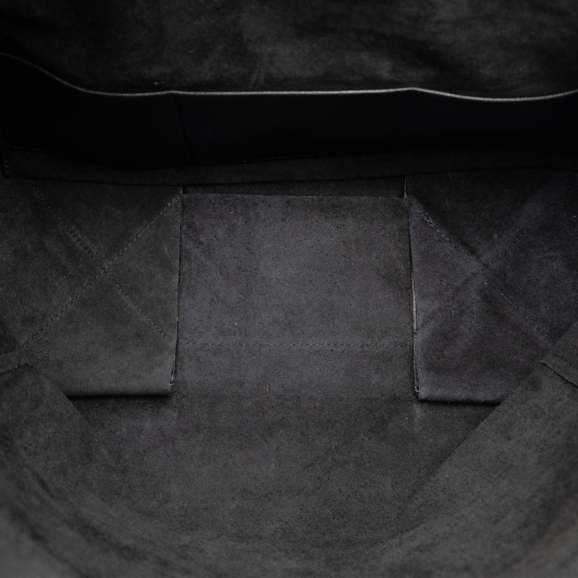 Celine Leather Foldover Clutch (SHG-lQsUOR)