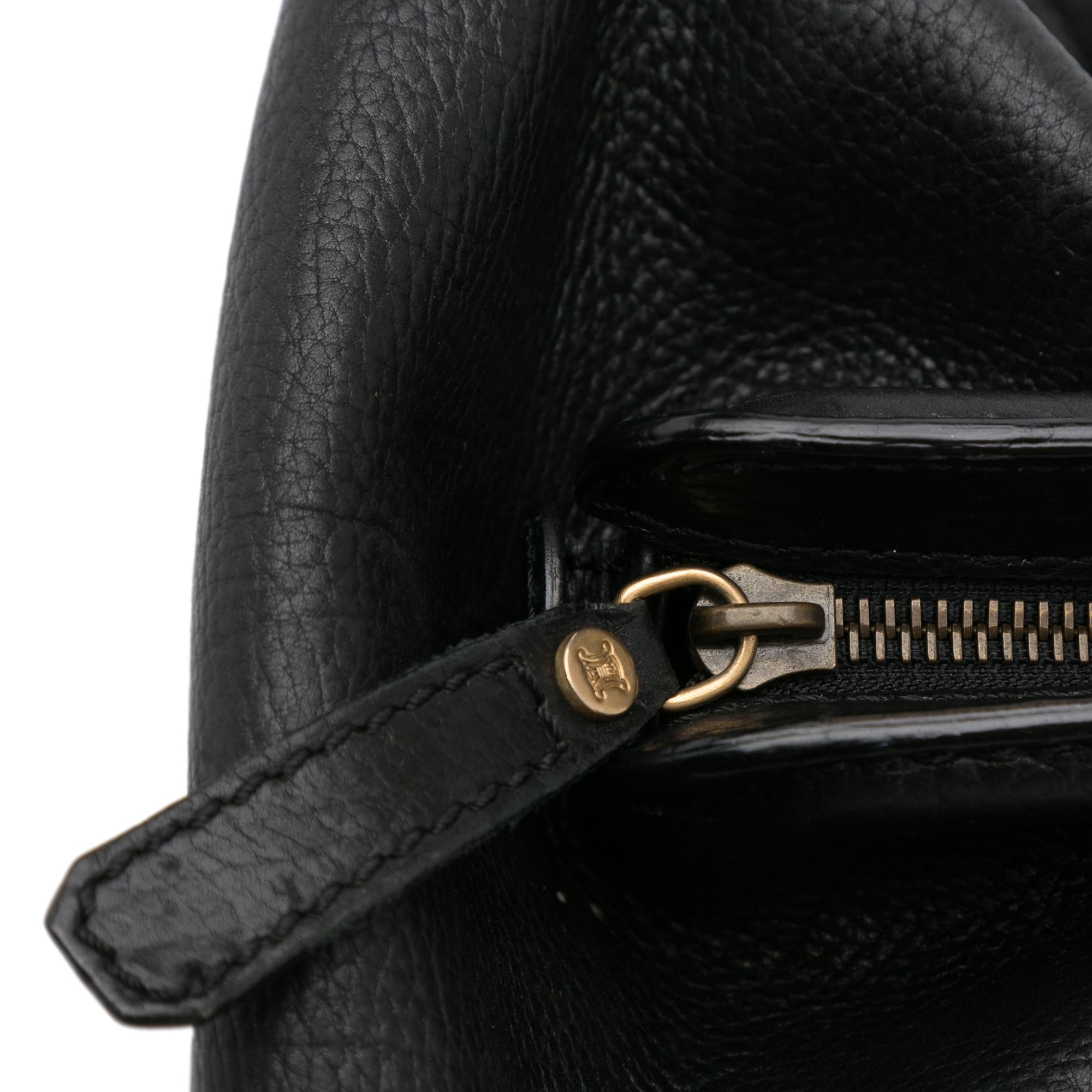 Celine Leather Handbag (SHG-vNTuaf)