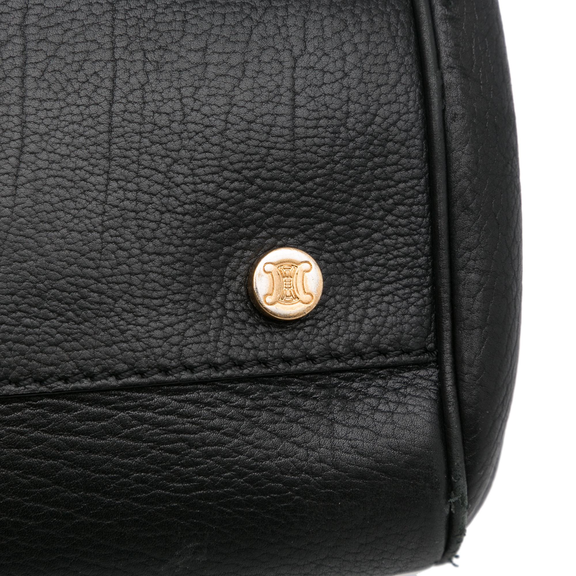 Celine Leather Handbag (SHG-vNTuaf)