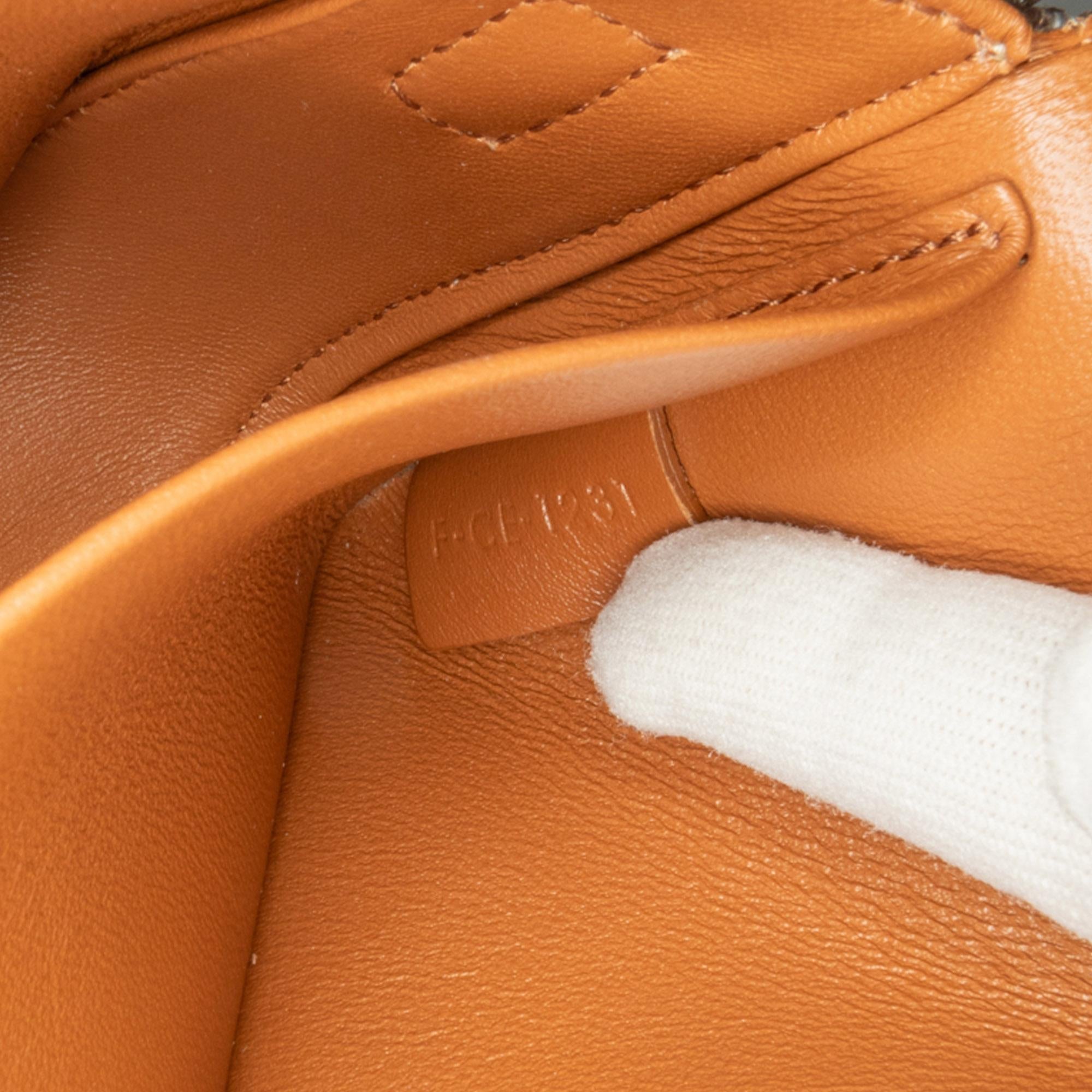 Celine Leather Triomphe Claude Shoulder Bag (SHG-YzdnHf)