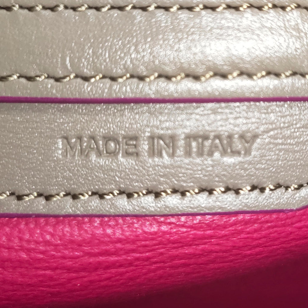 Celine Luggage Tote (SHG-MUDBq8)