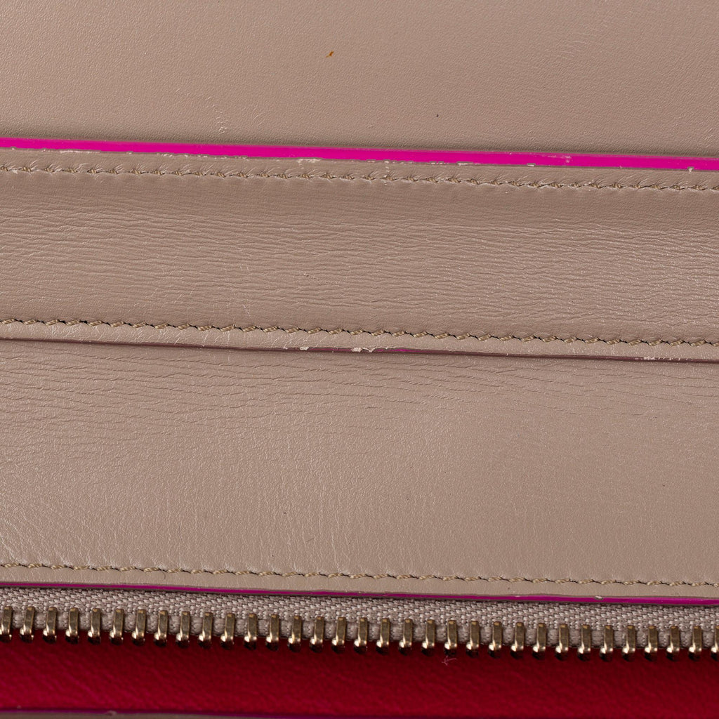 Celine Luggage Tote (SHG-MUDBq8)
