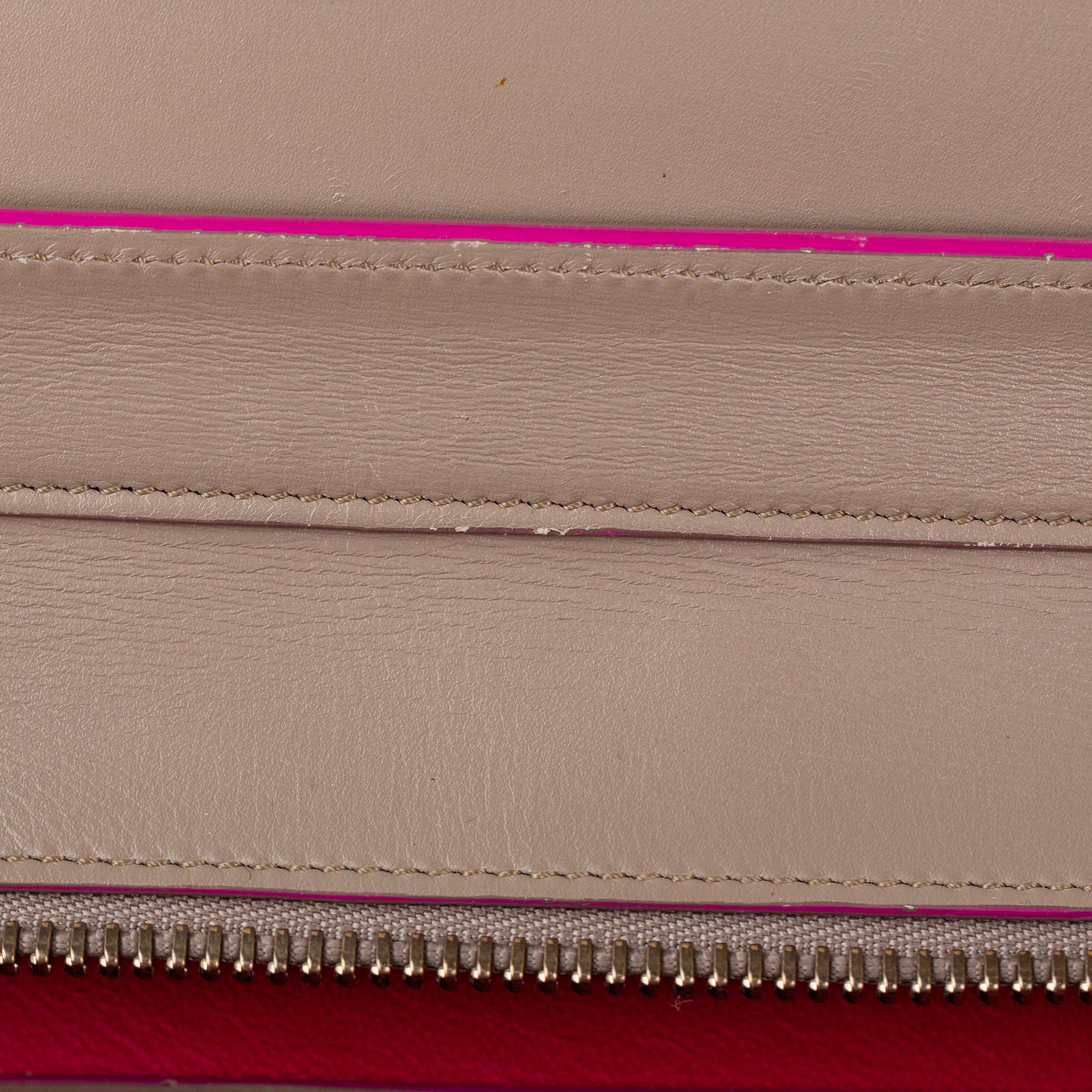 Celine Luggage Tote (SHG-MUDBq8)