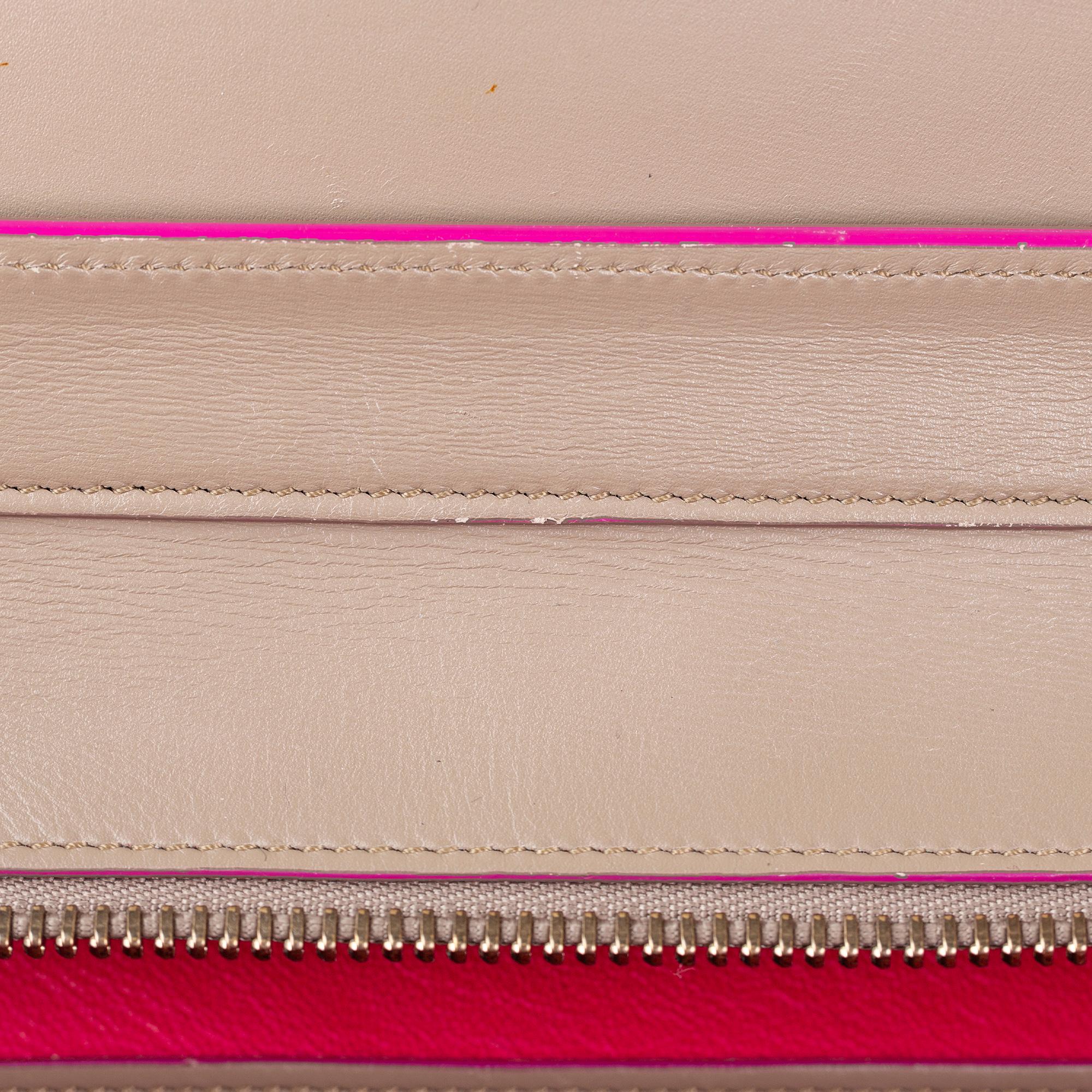 Celine Luggage Tote (SHG-MUDBq8)