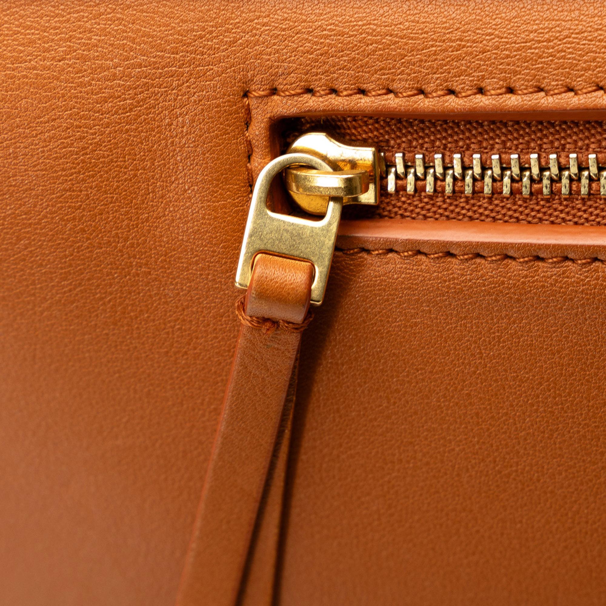 Celine MIni Bicolor Belt Bag (SHG-ZxmwLv)