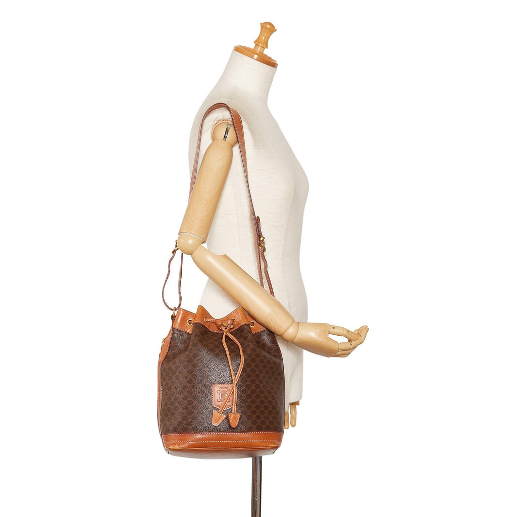 Celine Macadam Bucket Bag (SHG-Kq54Bp)