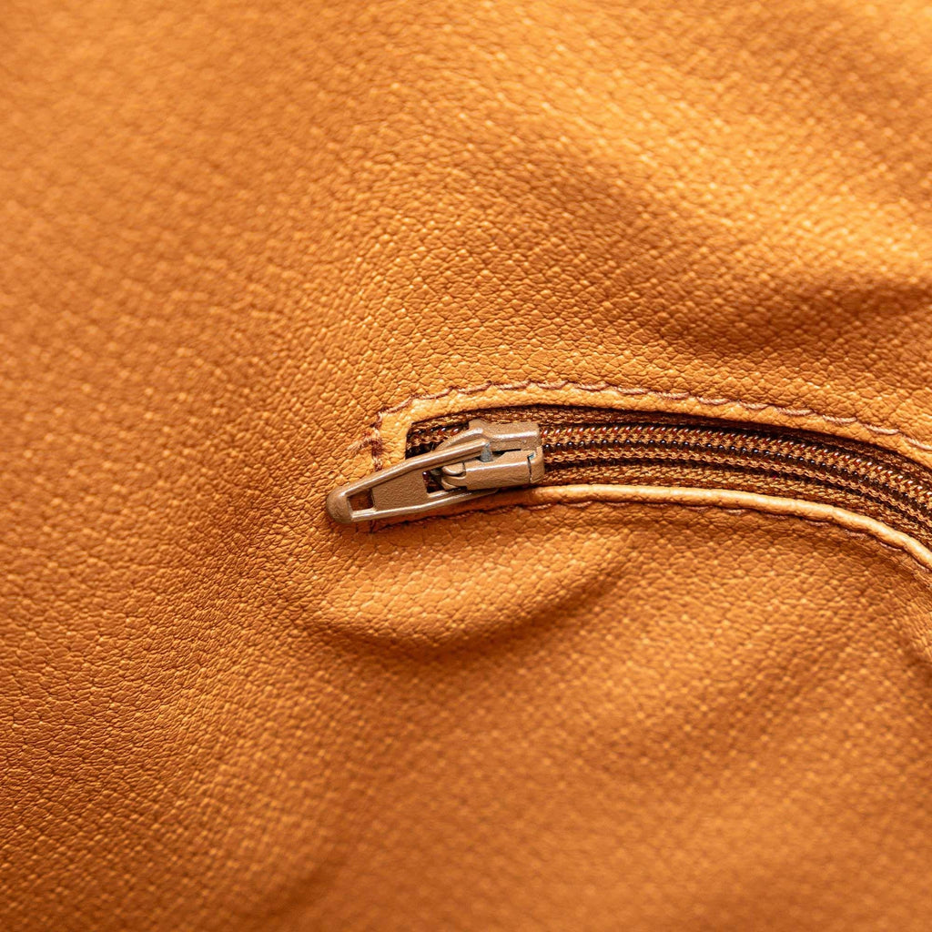 Celine Macadam Bucket Bag (SHG-cii7y1)