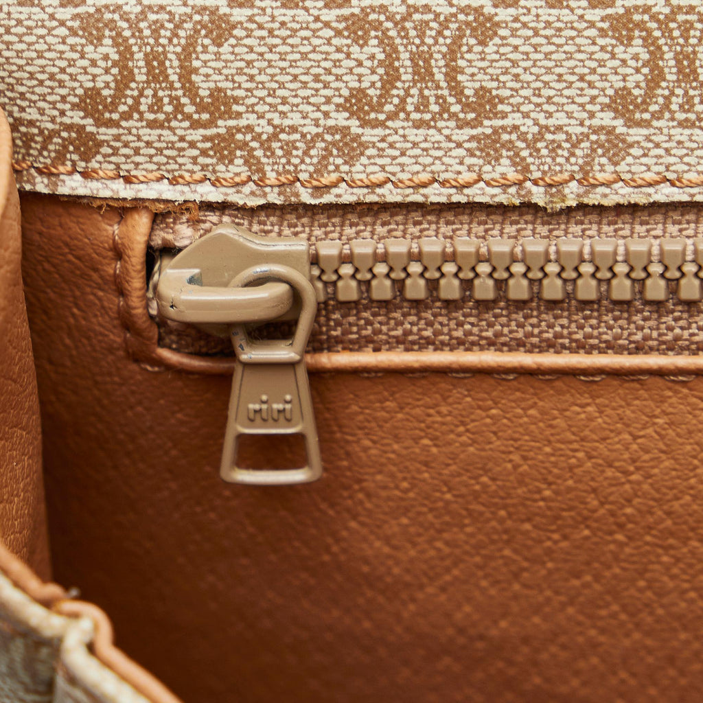 Celine Macadam Crossbody Bag (SHG-bVMxxz)