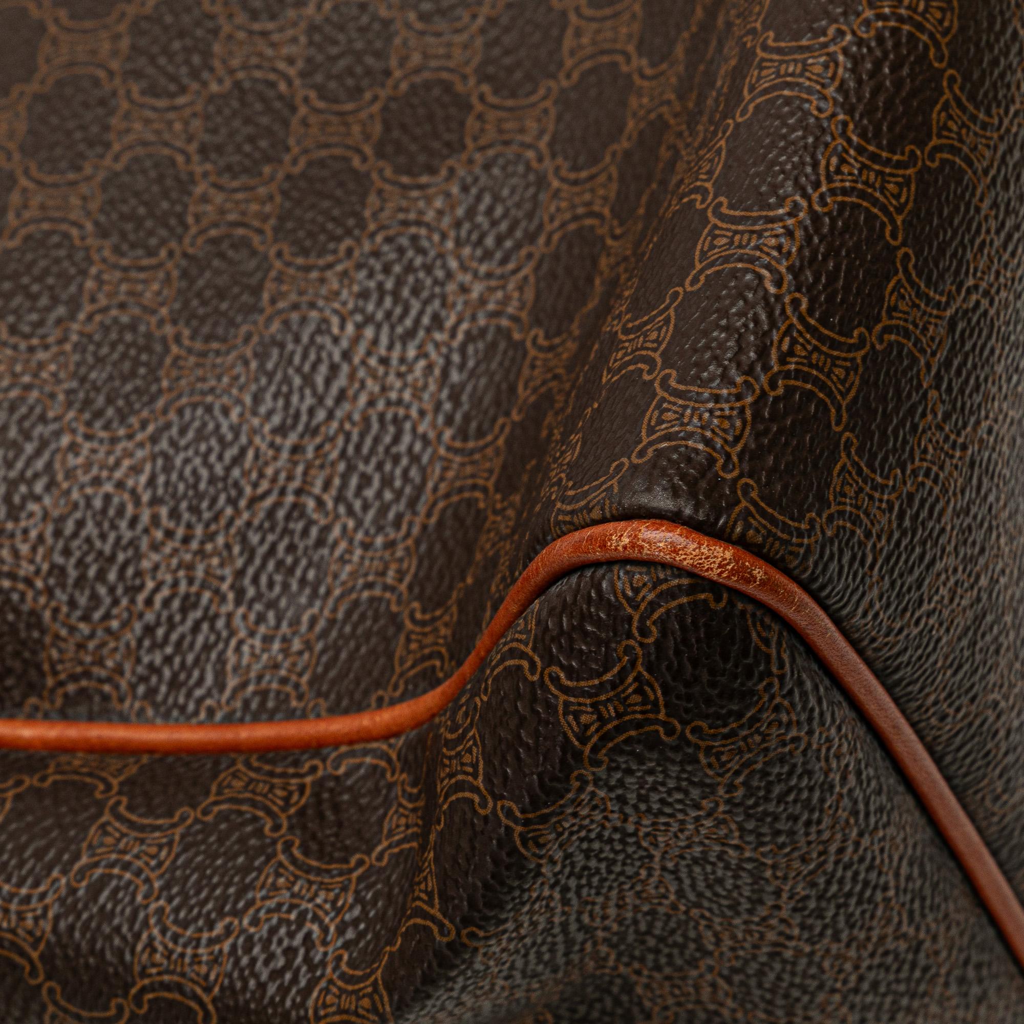 Celine Macadam Handbag (SHG-mYjfEz)