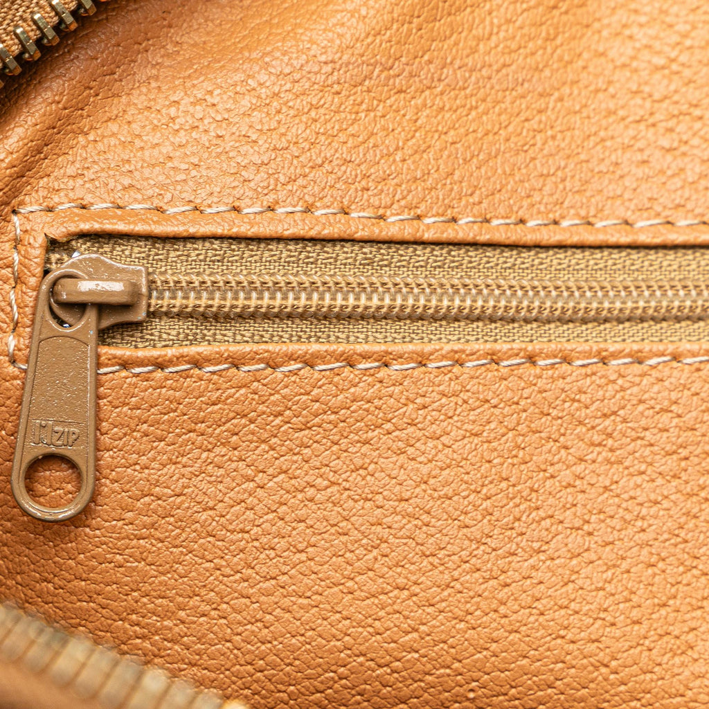 Celine Macadam Handbag (SHG-mYjfEz)