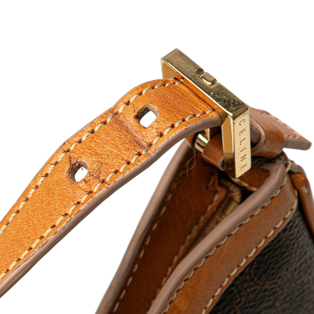 Celine Macadam Shoulder Bag (SHG-xDYepq)