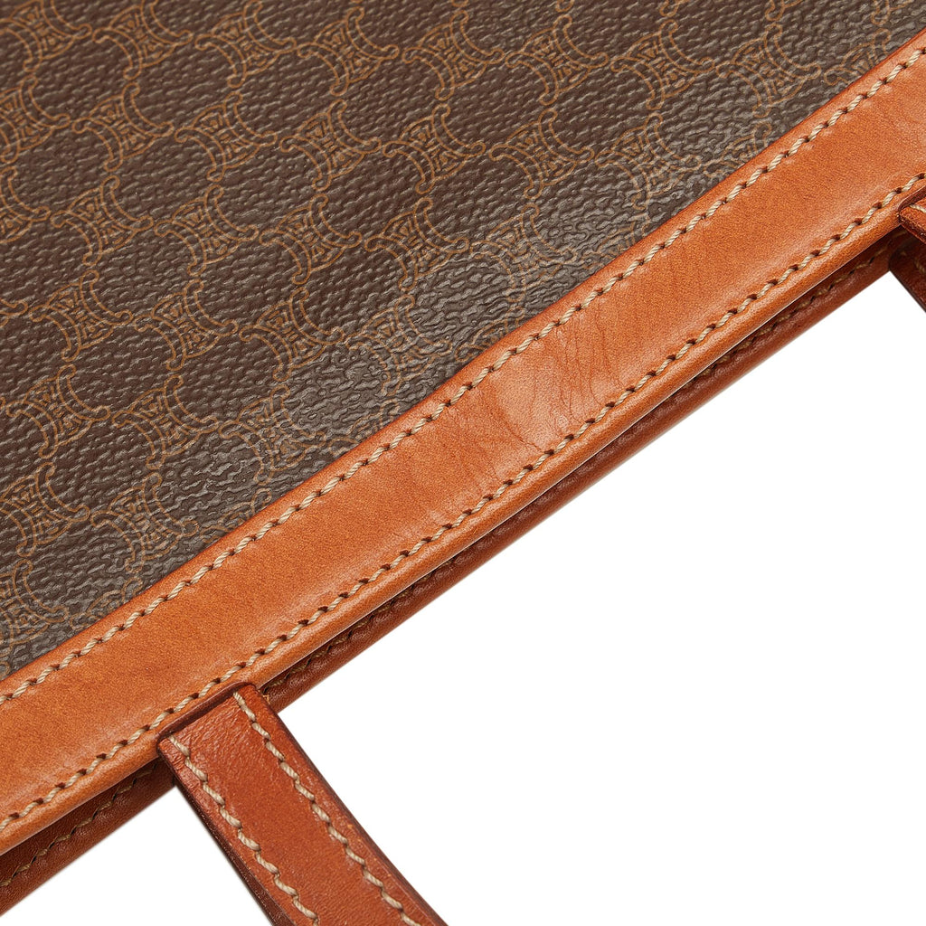 Celine Macadam Tote (SHG-f7B529)