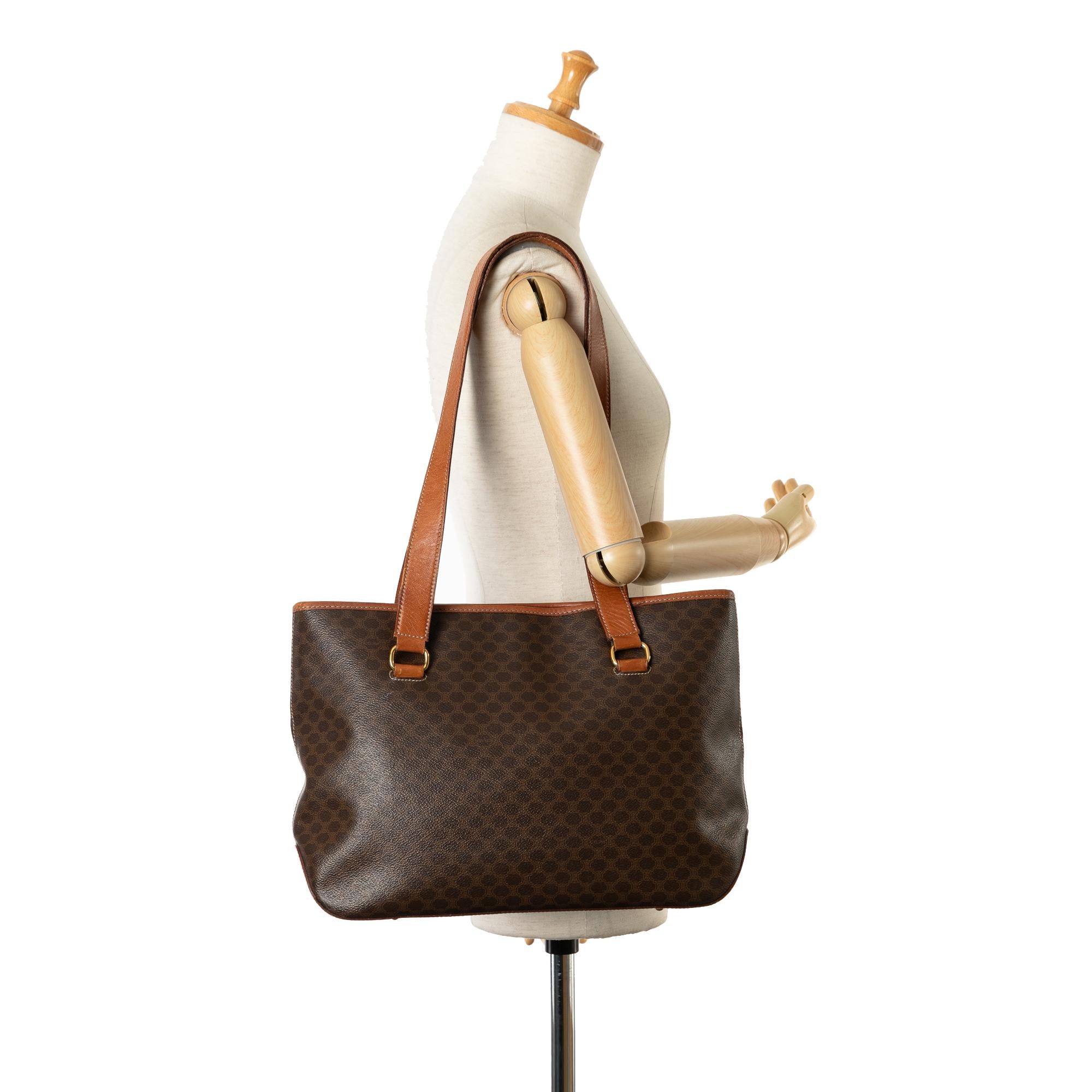 Celine Macadam Tote (SHG-v3JFQw)