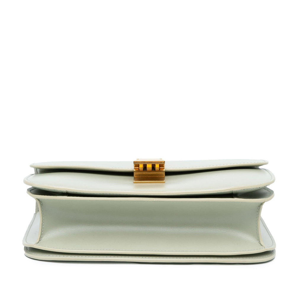 Celine Medium Calfskin Classic Box (SHG-7NU3BF)