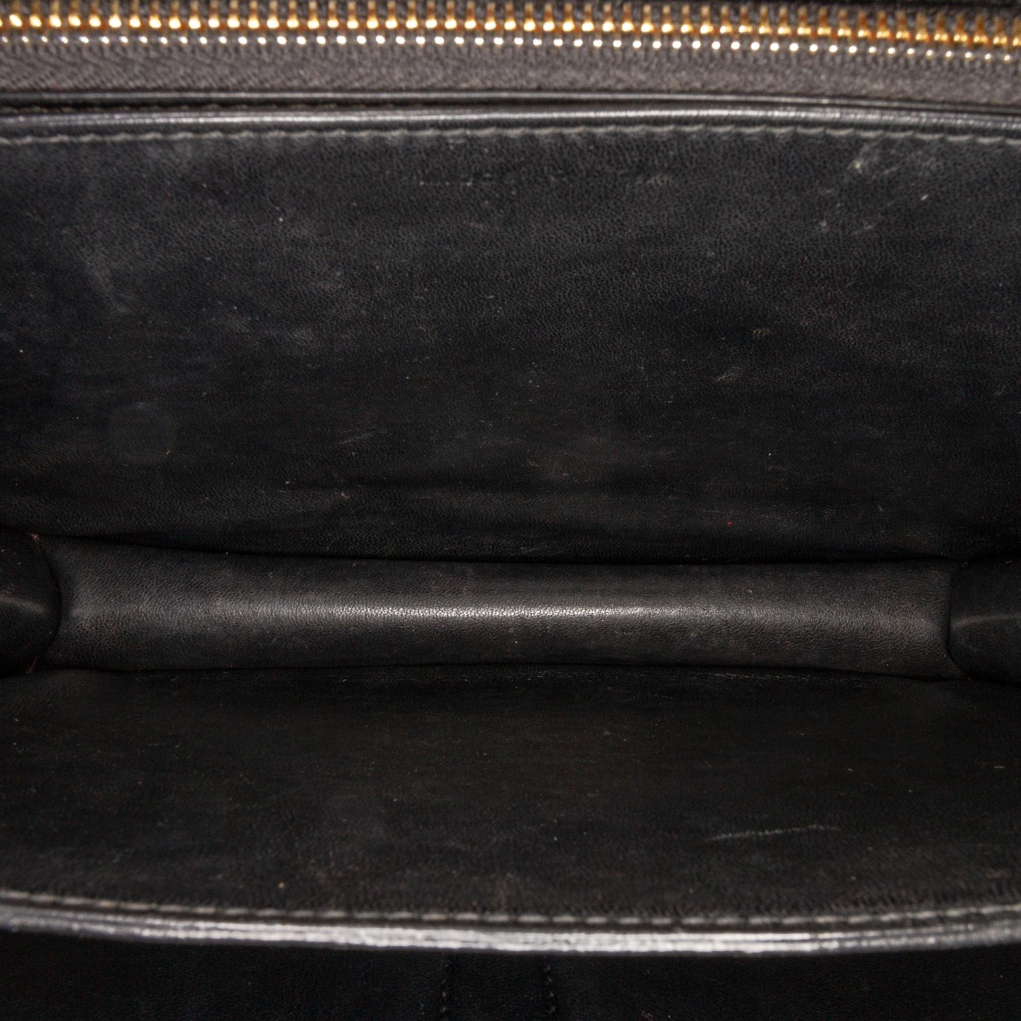 Celine Medium Classic Box (SHG-yMFNJM)
