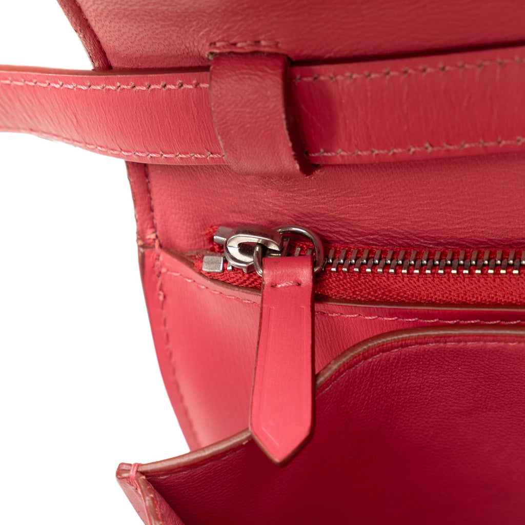 Celine Medium Classic Box (SHG-KFDcEN)