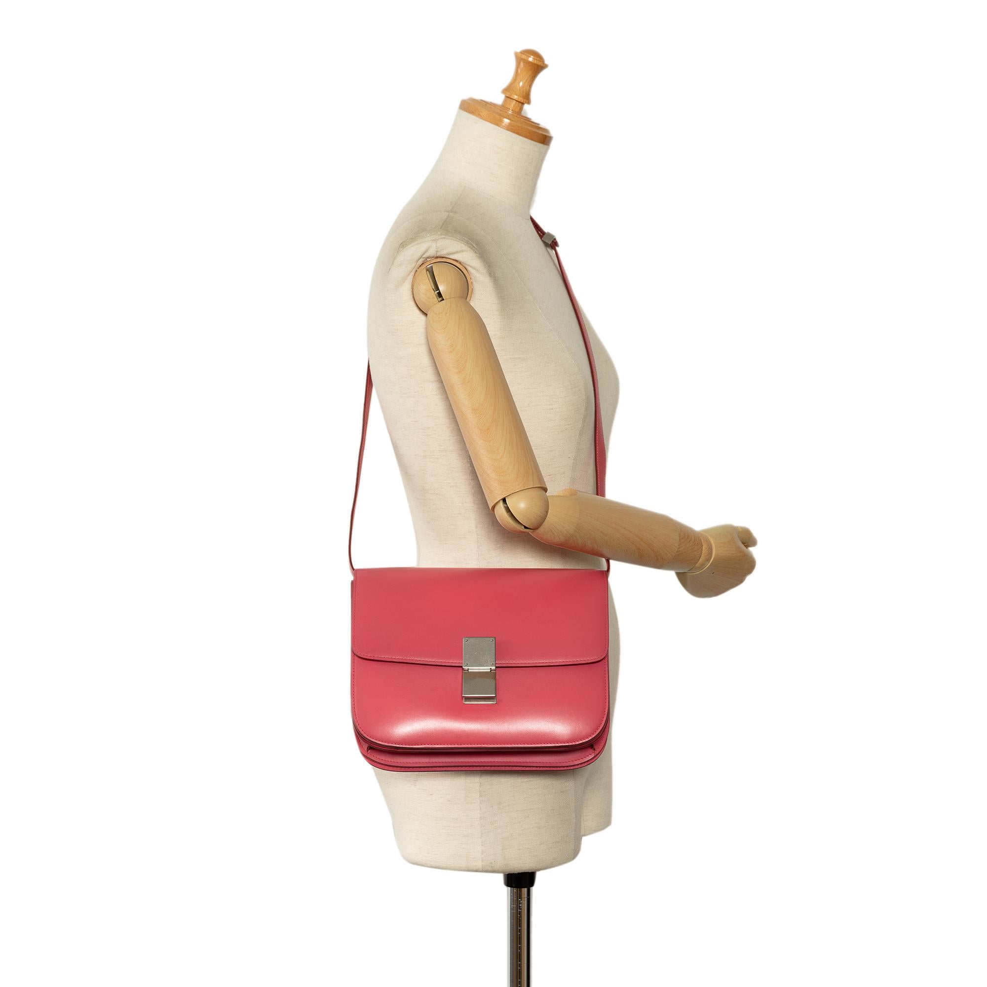 Celine Medium Classic Box (SHG-KFDcEN)