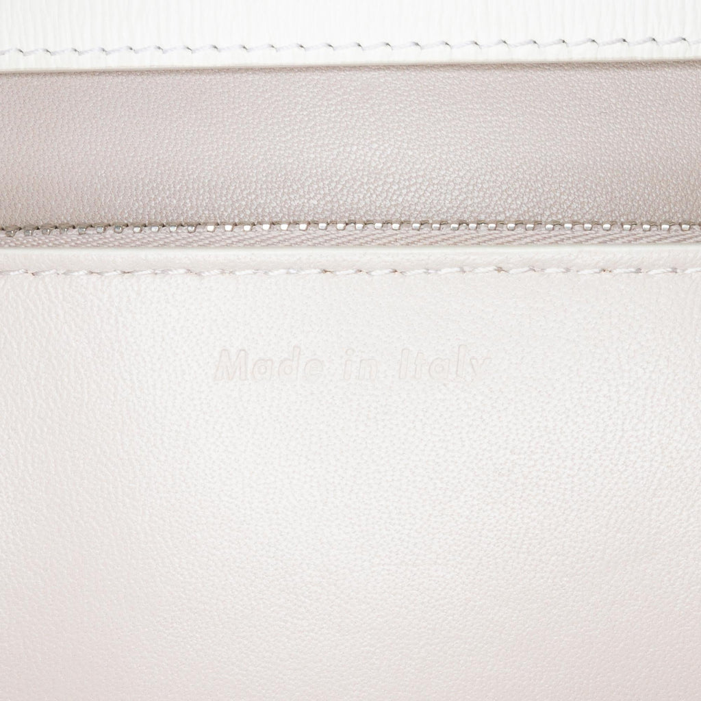 Celine Medium Classic Box (SHG-tnqKRT)