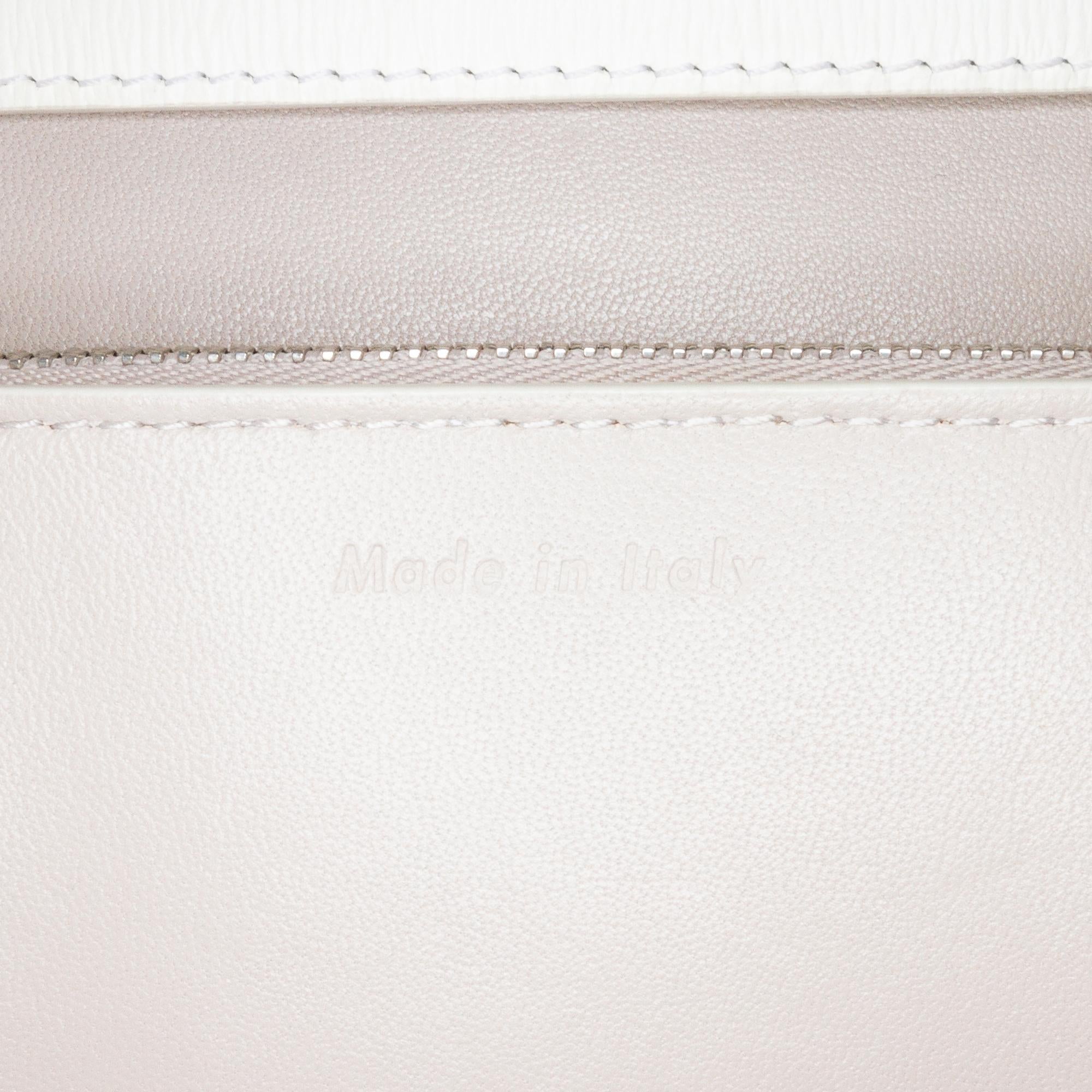 Celine Medium Classic Box (SHG-tnqKRT)