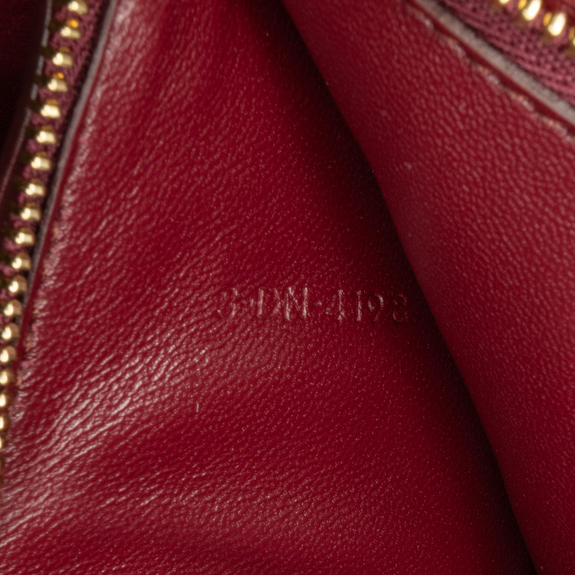 Celine Medium Classic Box (SHG-IUeulK)