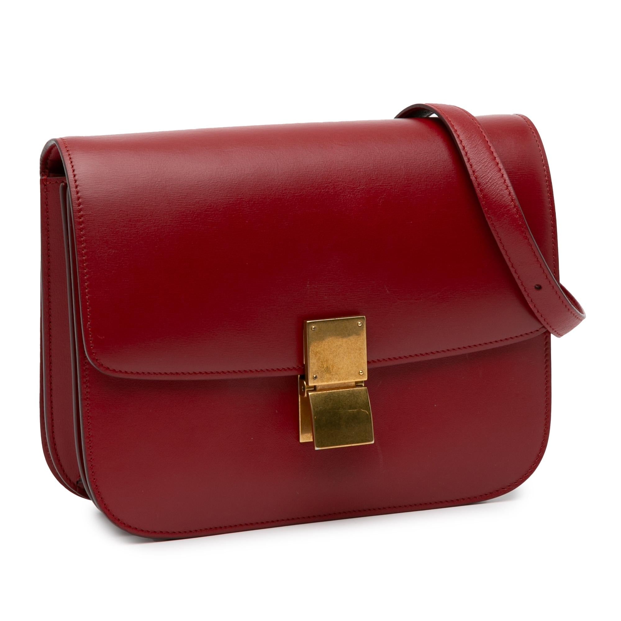 Celine Medium Classic Box (SHG-SDK2j9)